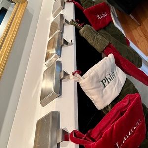 Pottery Barn Set Of 6 Silver Metal Christmas Stocking Hanger Holders